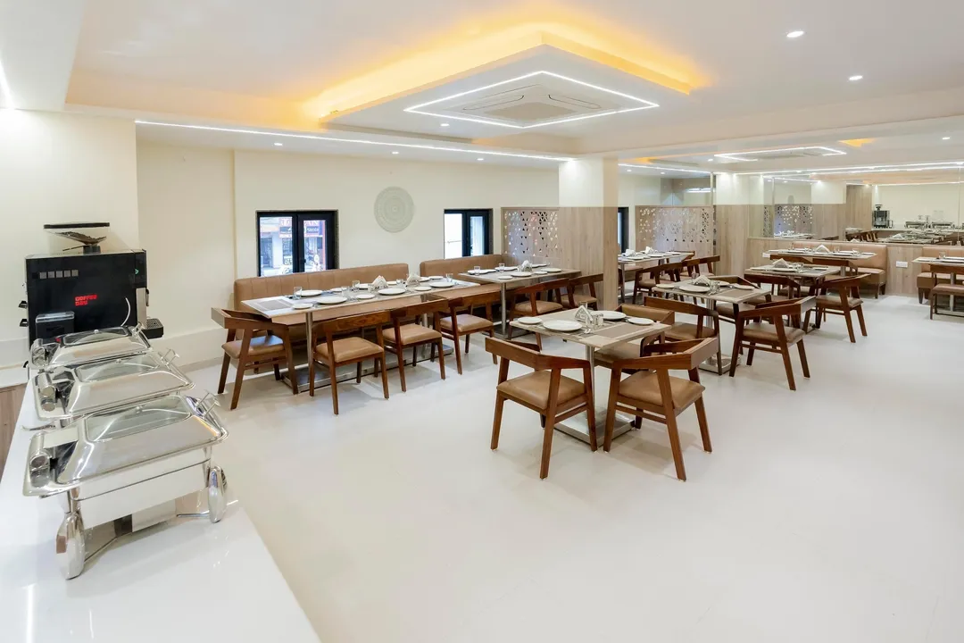 flexible hotel booking in hotel pritam nagpur