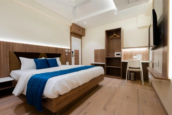 hotel with meeting room in gandhibagh, nagpur - hotel pritam