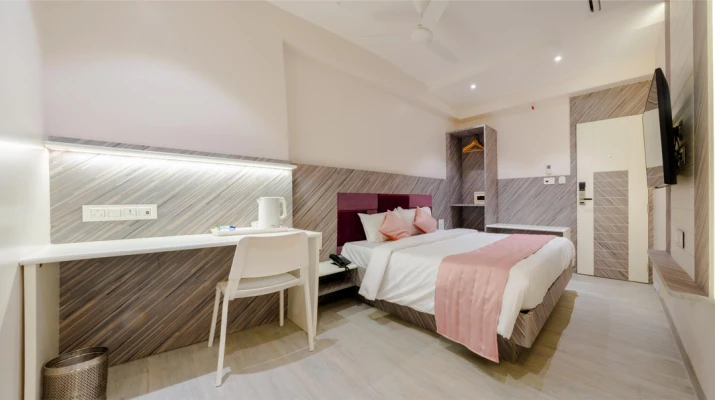 best luxury hotel in hotel pritam nagpur