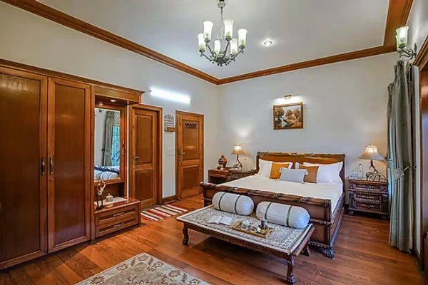 jacuzzi hotel in mallital, nainital - elivaas the meadows 3 bhk villa with entertainment lounge nainital