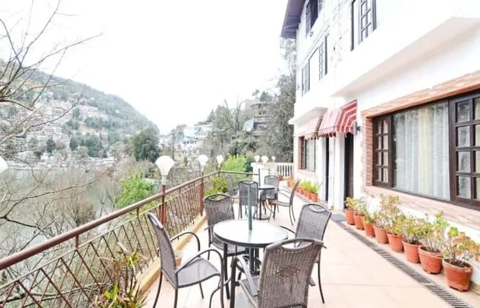 family Hotel with pool in tallital, nainital - manu maharani regency
