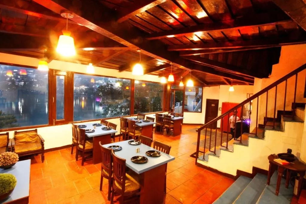 hotel with swimming pool in tallital, nainital - manu maharani regency