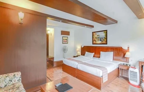 budget Hotel in tallital, nainital - manu maharani regency