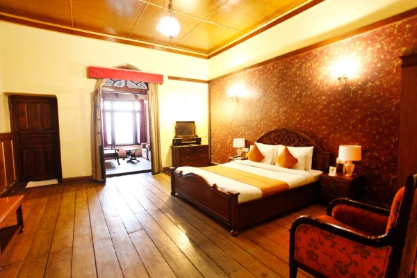 hotel with free parking in mallital, nainital - the palace belvedere