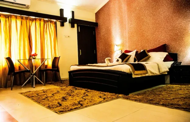 couple hotels in veda by divine nainital