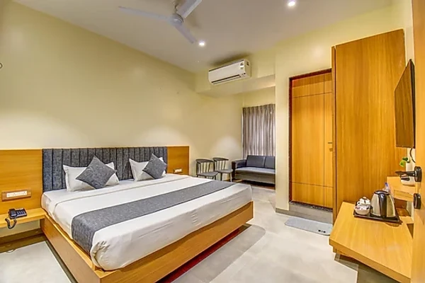 hotel in panchvati, nashik for couples - vits select nashik