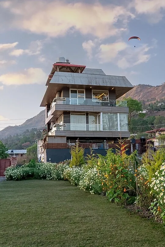 hotel in naukuchiatal, naukuchiatal for family - celestial rhapsody, naukuchiatal by alt homes