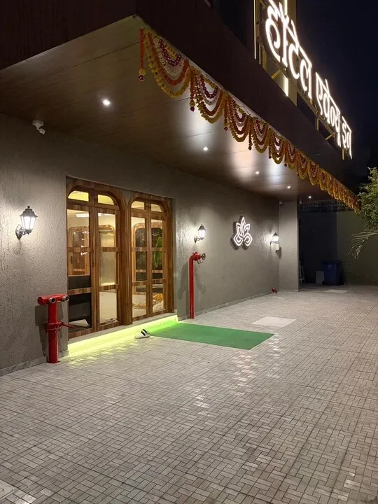 family holiday hotels in hotel avenue inn navi mumbai navi-mumbai