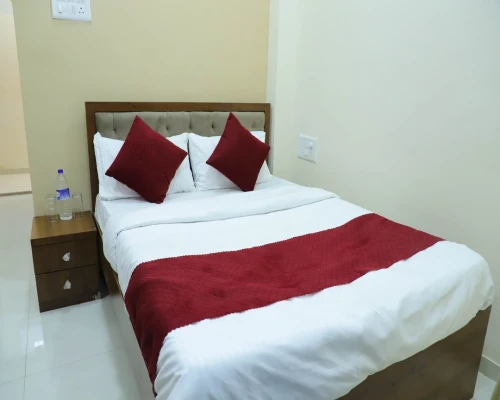 online room booking in pen, ambeghar - hotel devanshri