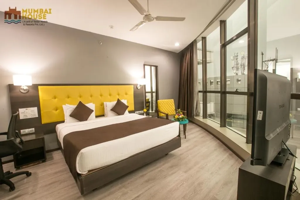 hotel room booking in airoli, navi mumbai - hotel mumbai house airoli
