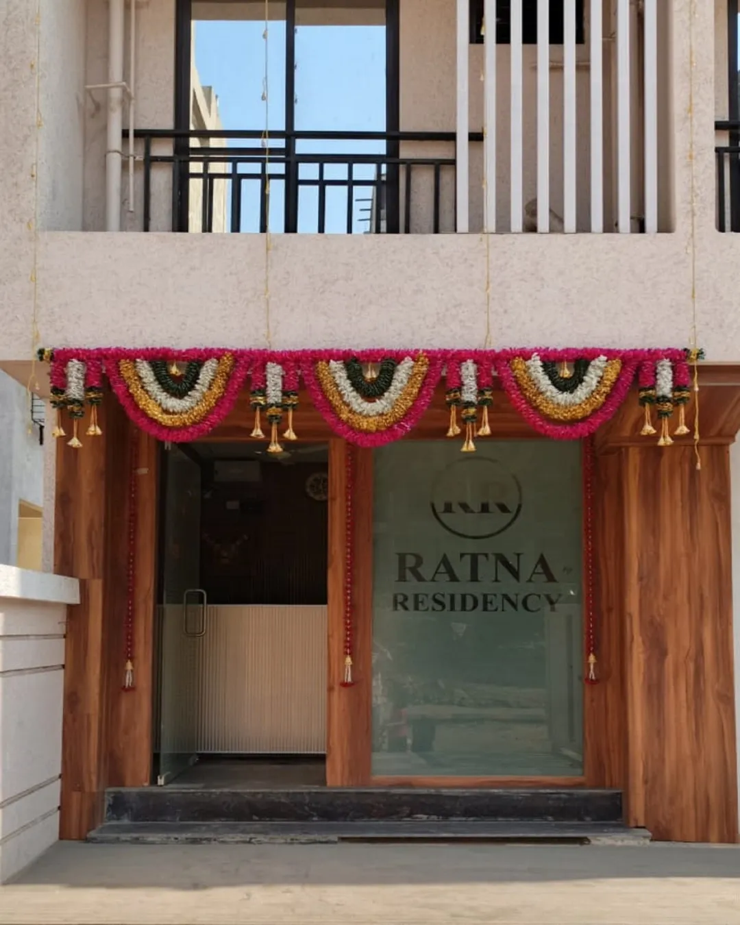 hourly hotels in hotel ratna residency navi-mumbai