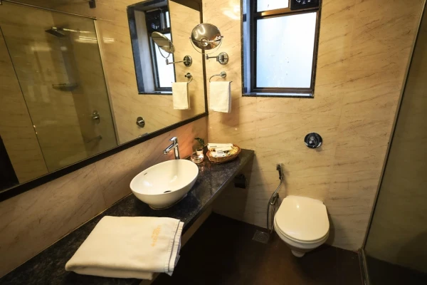 hotel with party hall in vashi, navi mumbai - hotel singh's vashi navi mumbai