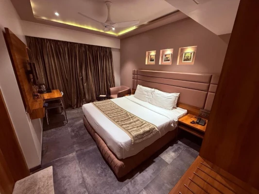 romantic hotels in hotel varishtta navi-mumbai