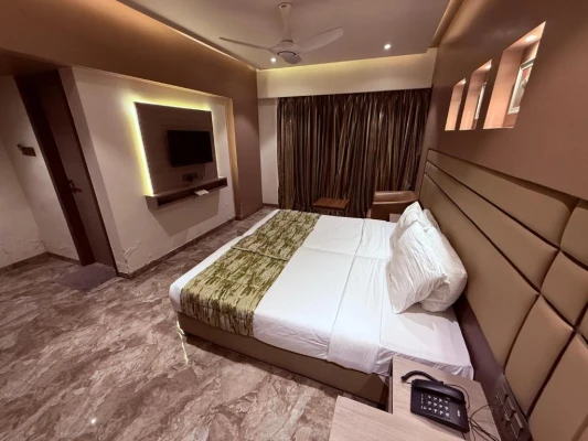 hotel room booking in kopar khairane, navi mumbai - hotel varishtta