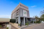 vashi, navi mumbai hotel booking - lemon tree premier navi mumbai
