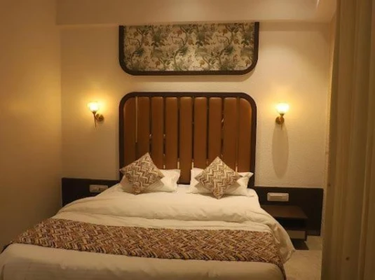 best hotel stay in manas residency navi-mumbai