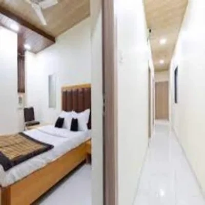 best luxury hotels in new hotel bramharaj by glitz hotels navi-mumbai
