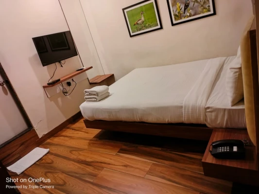 hotel with gym in sanpada, navi mumbai - sky suites by monarch