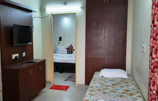 couple hotels in hotel lakeveiw residency tada nellore