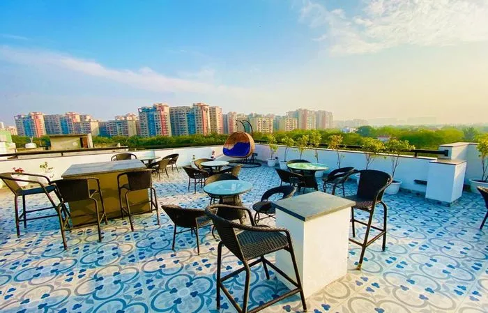 ansal golf link, noida hotel booking - ace iconic hotel