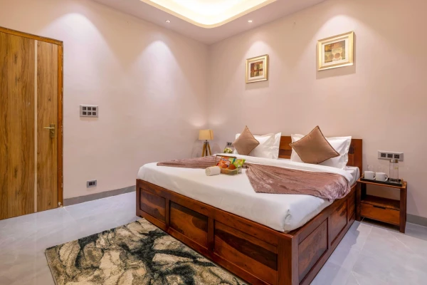 hotel with free parking in sector 3, noida - alaya stays radhika 2bhk apartment with terrace