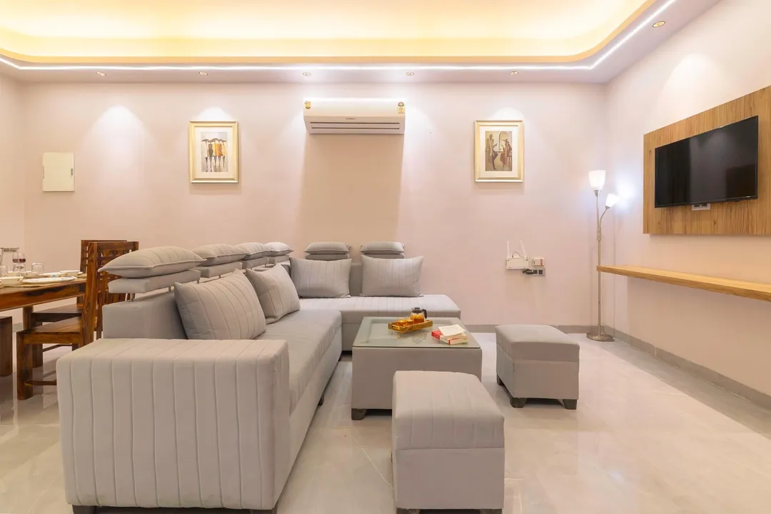 jacuzzi hotel in sector 3, noida - alaya stays radhika 2bhk apartment with terrace