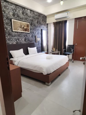 hotel with banquet hall in greater noida, noida - anandam residency