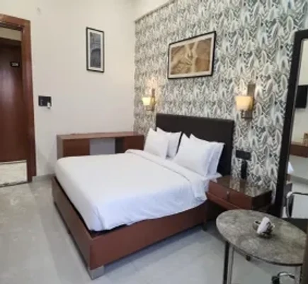 online room booking in sector 16, noida - anandam residency