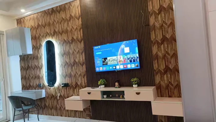 best hotels in corporate stay gaur city centre noida