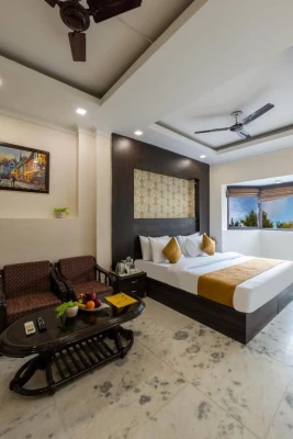 hotel in sector 11, noida for couples - dharam villa
