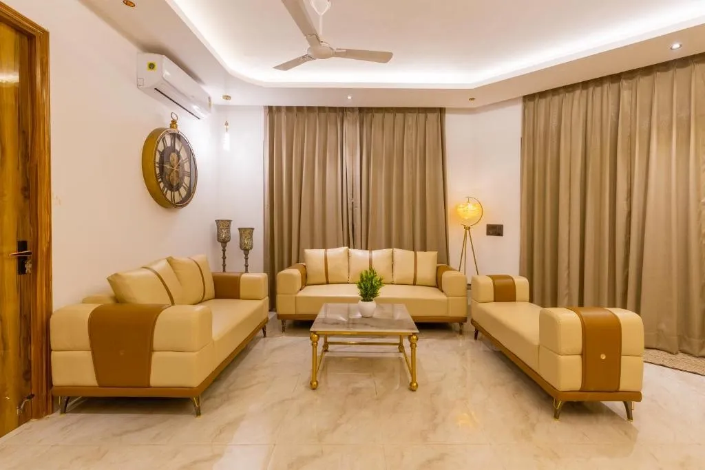 hotel in sector 135, noida for family - elivaas vedaaz 4 bhk farmhouse with pvt pool