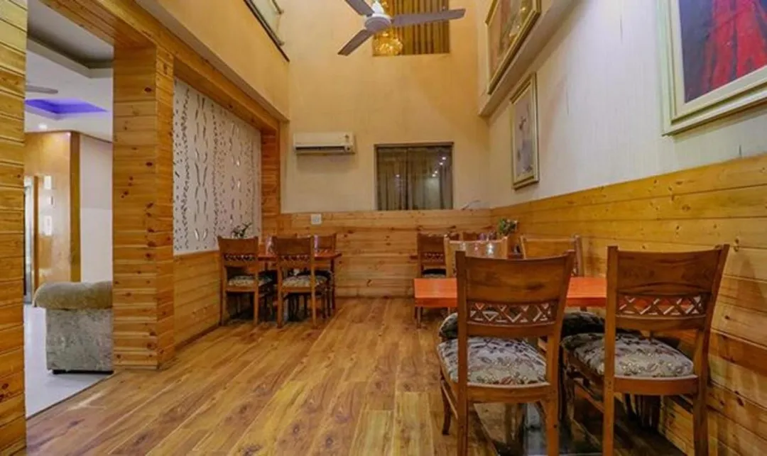 day use hotels in gaba suites and banquet noida