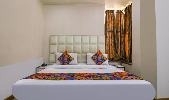 best night stay hotels in gaba suites and banquet noida