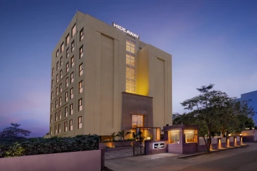 luxury hotels in ginger greater noida pari chowk noida