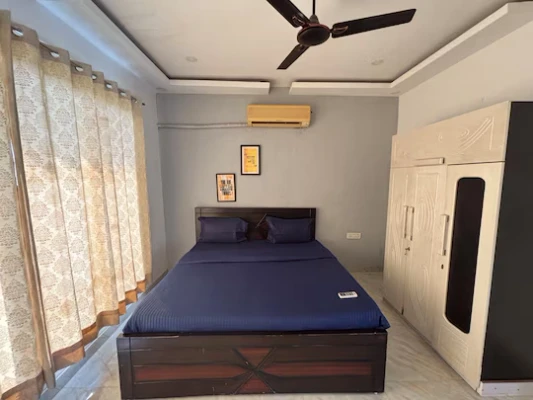 hotel with party hall in sector 150, noida - gobravo 16 3bhk farm with pool and garden