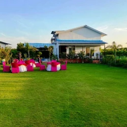 hotel with free parking in sector 150, noida - gobravo 48 2bhk farm with pool and garden