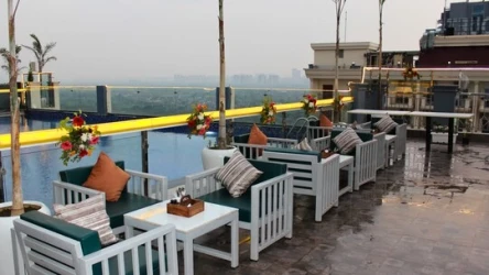 romantic hotels in hibiscus select hotel noida