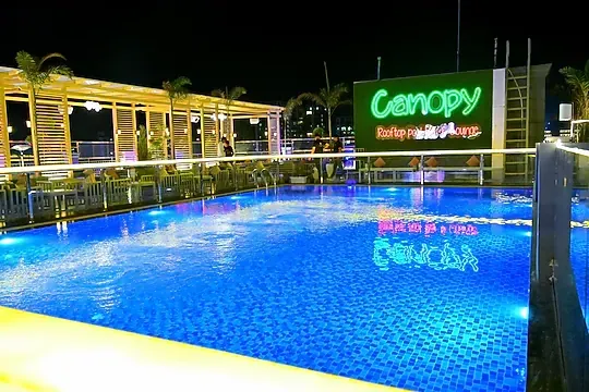 best couple hotels in hibiscus select hotel noida