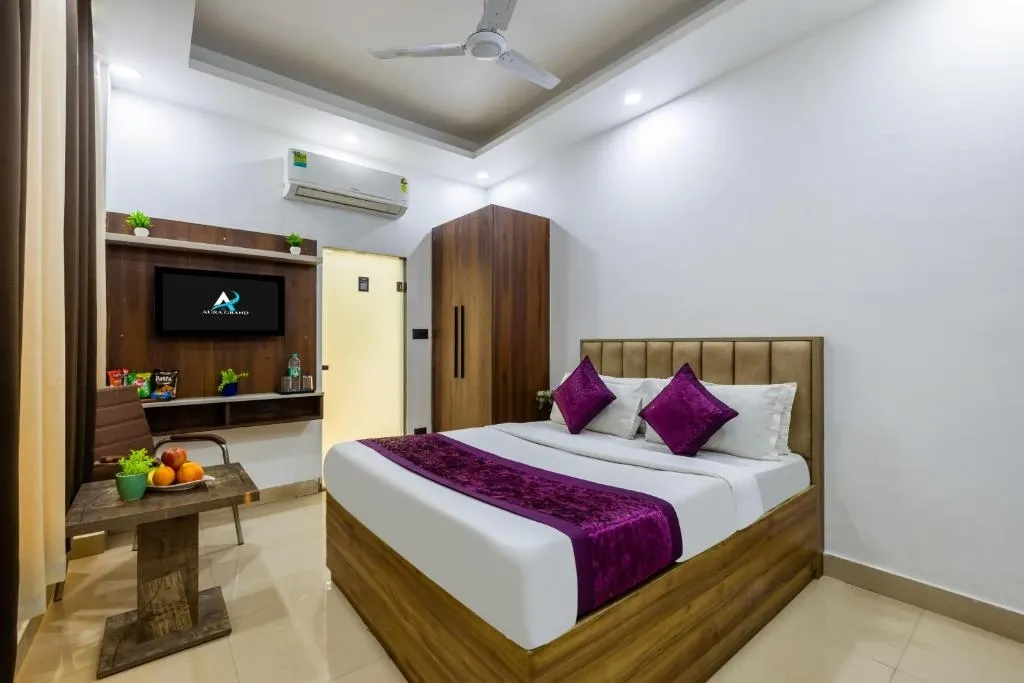 hotels for few hours in hotel aura grand sector - 63a noida noida