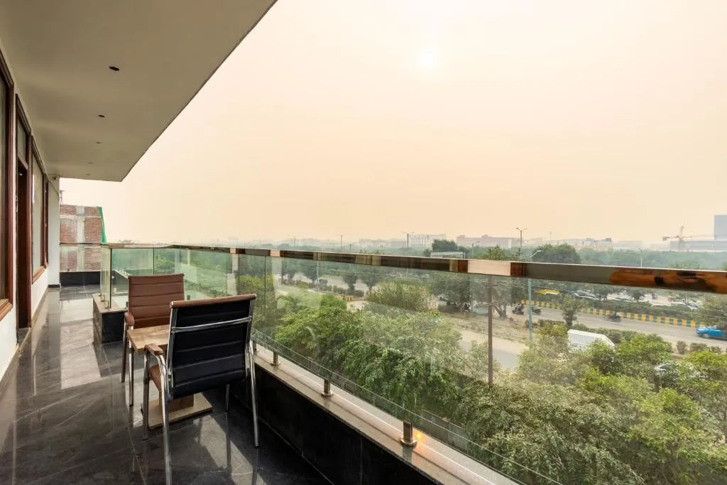 5 star hotels in hotel aura grand sector - 63a noida noida