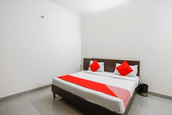 online room booking in sector 45, noida - hotel  av residency