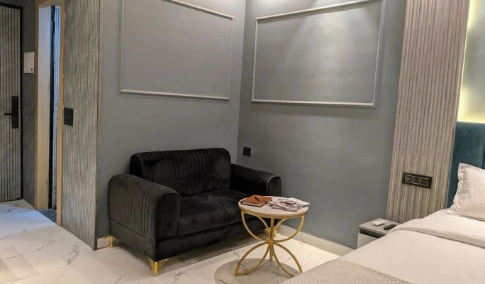 best luxury hotel in hotel cozy sunset stay noida