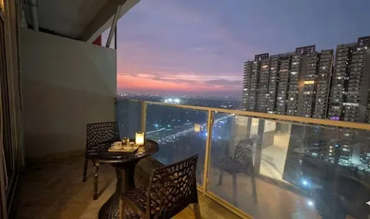 top hotels in hotel cozy sunset stay noida