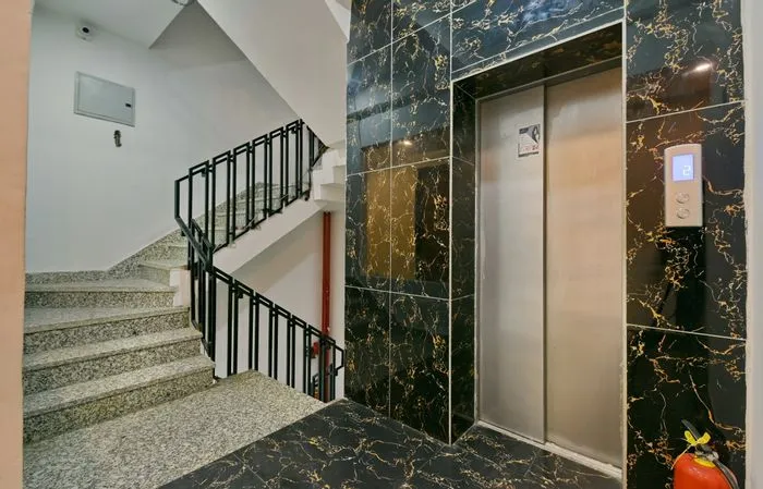 best short stay hotels in hotel fortune inn sector 19 noida