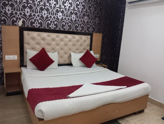 hotel room booking in sector 11, noida - hotel future inn