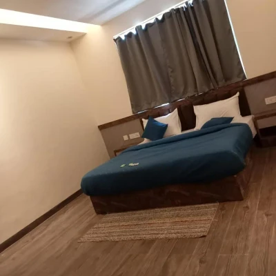 best hourly stay hotels in hotel hardik palace by f9 noida