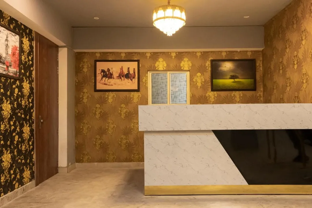 best 24 hours check in hotels in hotel letstay business suite noida