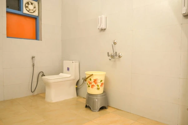 cheap and best hotels in hotel melosaa noida