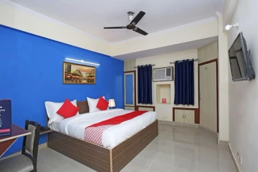 3 star hotels in hotel mohan regency noida
