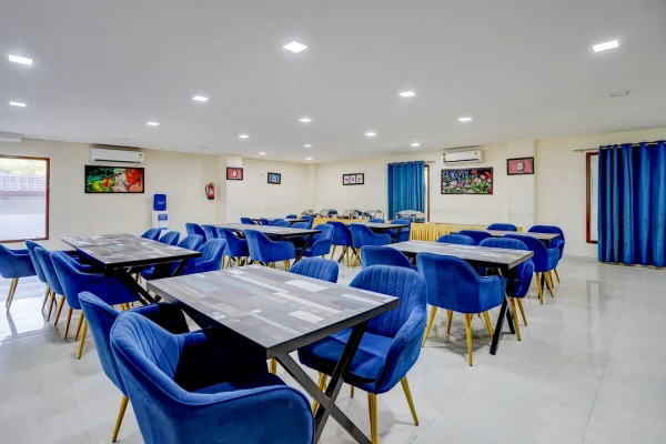 luxury hotels in hotel ojas the nest noida